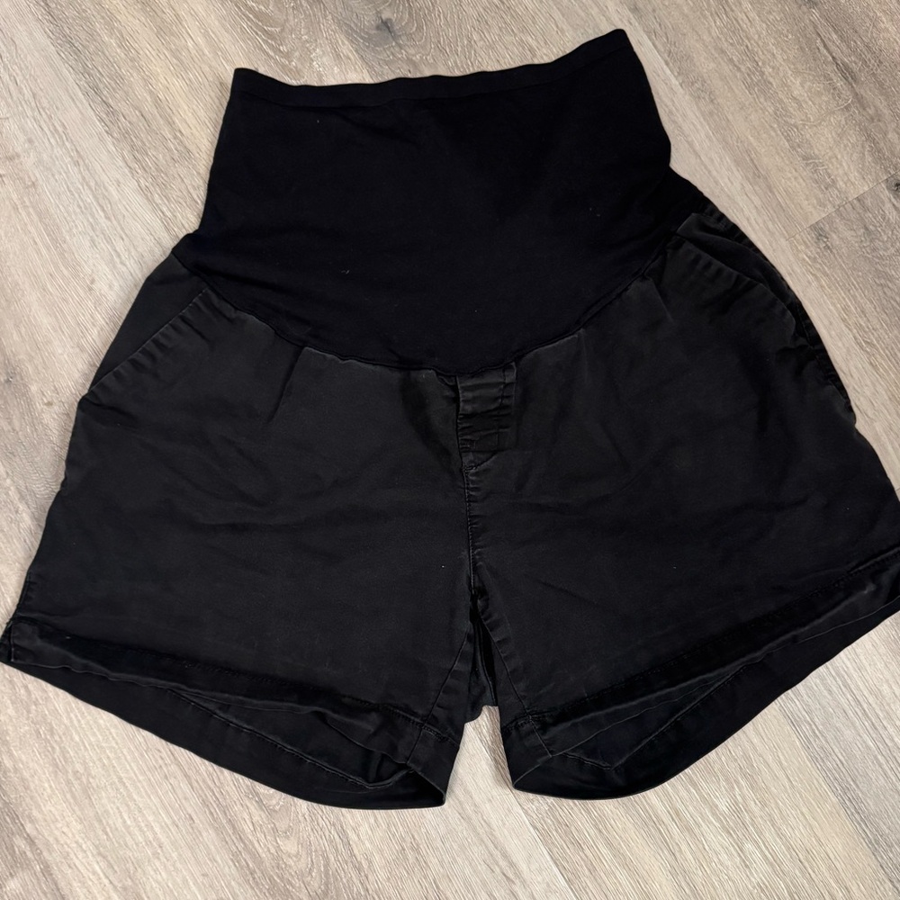 Old Navy Maternity Shorts